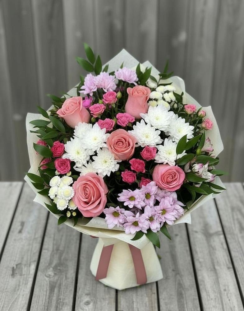 Букет цветов из: Альстромерии, Гвоздики, Розы и Хризантемы в Кушве