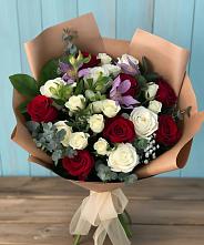 Букет цветов из:  Розы и Альстромерии #REPLACE_PRED# Кушве