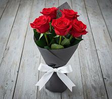 Букет 5 Красных роз Эдлесс Лав #REPLACE_PRED# Кушве