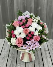 Букет цветов из:  Альстромерии, Гвоздики, Розы и Хризантемы в Кушве