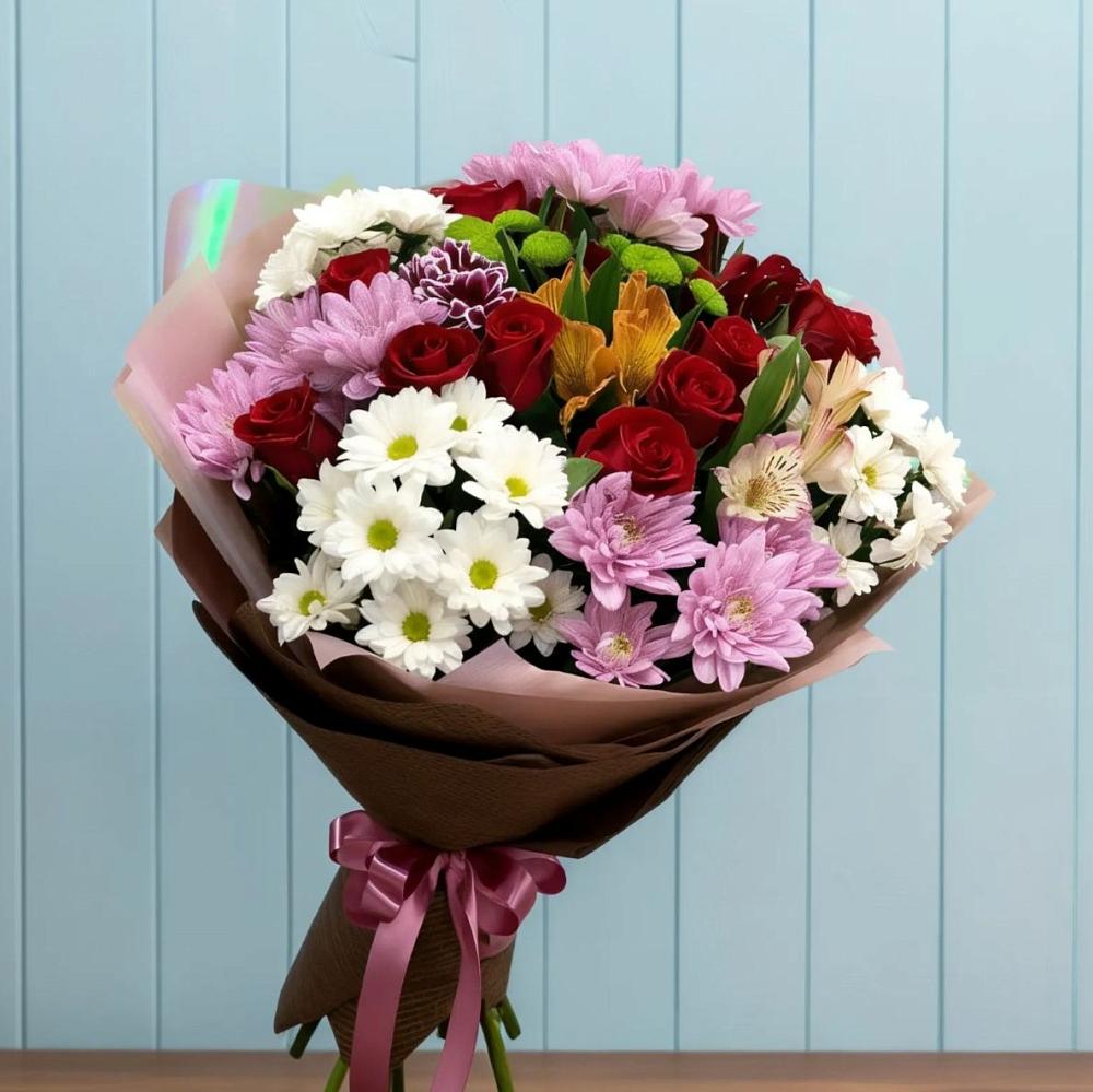 Букет цветов из: Розы, Хризантемы и Альстромерии в Кушве