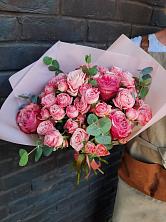 Букет розы в пальмах в Кушве Букет цветов из: Розы в Кушве