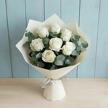 Букет Белые розы в Эвкалипте в Кушве