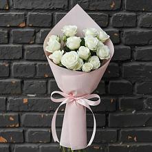 Букет цветов из:  Розы #REPLACE_PRED# Кушве