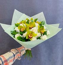 Букет цветов из:  Орхидеи и Розы в Кушве